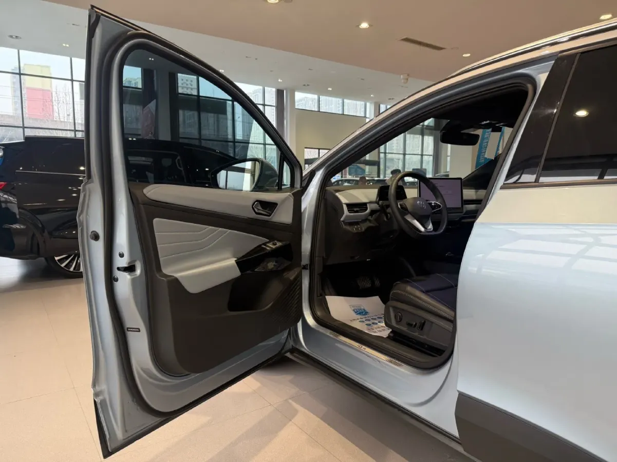 2025 Volkswagen ID.4 X BEV 52.8KWH,autocango,china used car exporter,china ev exporter,chinese used car exporter,chinese used ev exporter