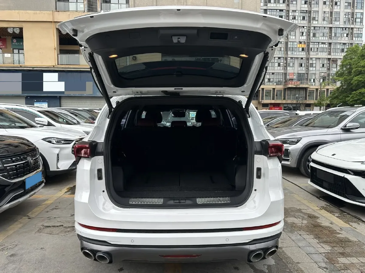2021 Chery Tiggo 8 Plus 1.6T 197HP L4 7DCT,autocango,china used car exporter,china ev exporter,chinese used car exporter,chinese used ev exporter