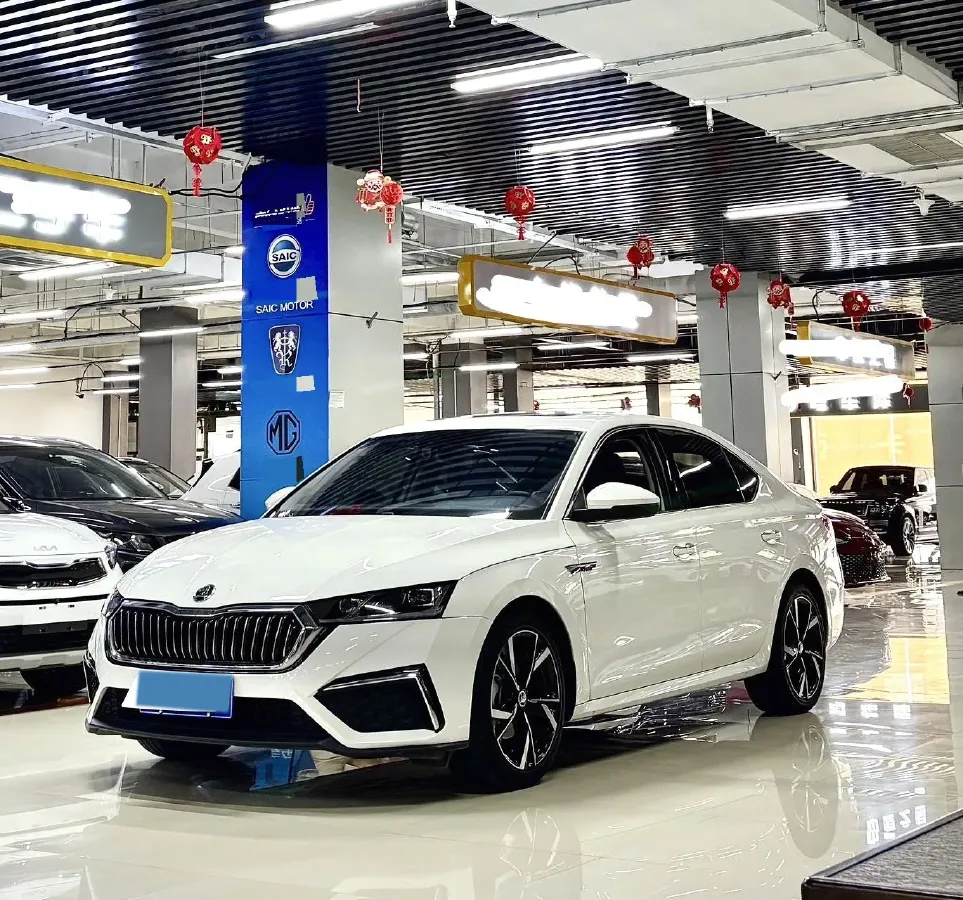 2022 Skoda Octavia 1.4T 150HP L4 7DCT,autocango,china used car exporter,china ev exporter,chinese used car exporter,chinese used ev exporter