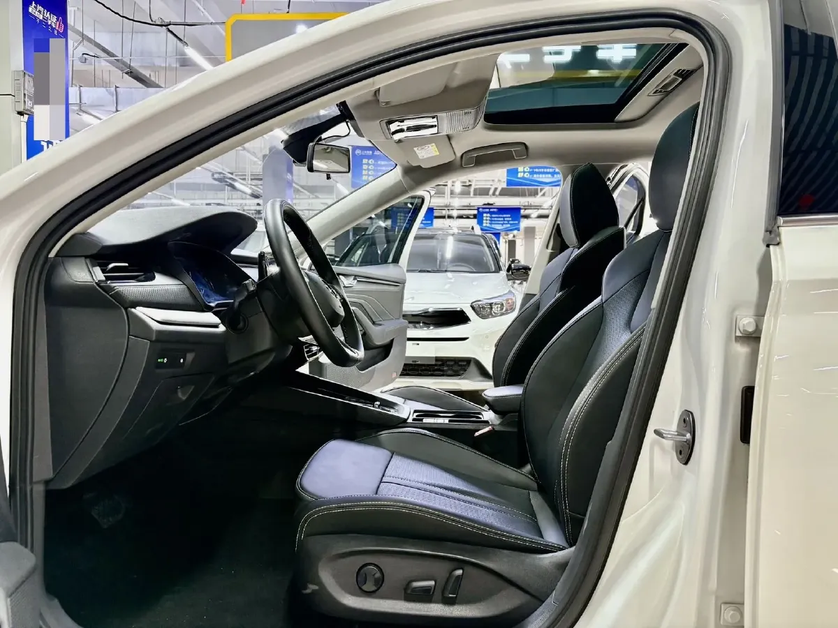 2022 Skoda Octavia 1.4T 150HP L4 7DCT,autocango,china used car exporter,china ev exporter,chinese used car exporter,chinese used ev exporter