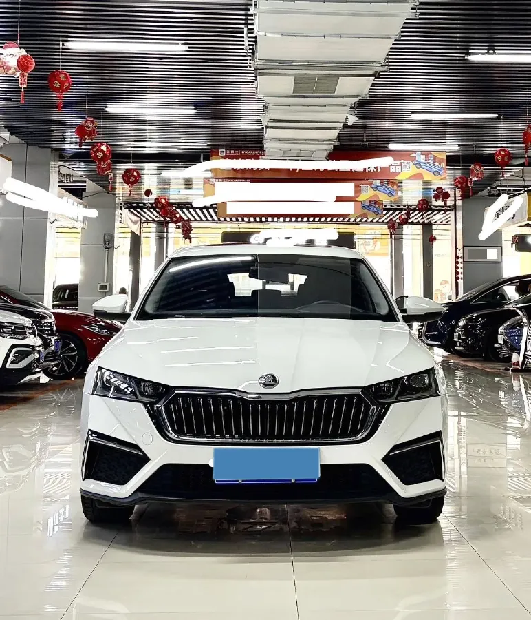 2022 Skoda Octavia 1.4T 150HP L4 7DCT,autocango,china used car exporter,china ev exporter,chinese used car exporter,chinese used ev exporter
