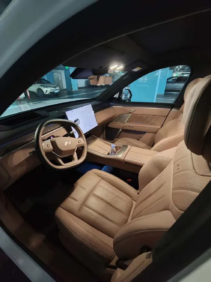 2025 ONVO L90 BEV,autocango,china used car exporter,china ev exporter,chinese used car exporter,chinese used ev exporter