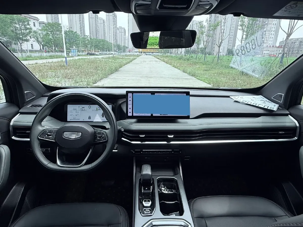 2024 Geely Okavango L 2.0T 218HP L4 7DCT,autocango,china used car exporter,china ev exporter,chinese used car exporter,chinese used ev exporter