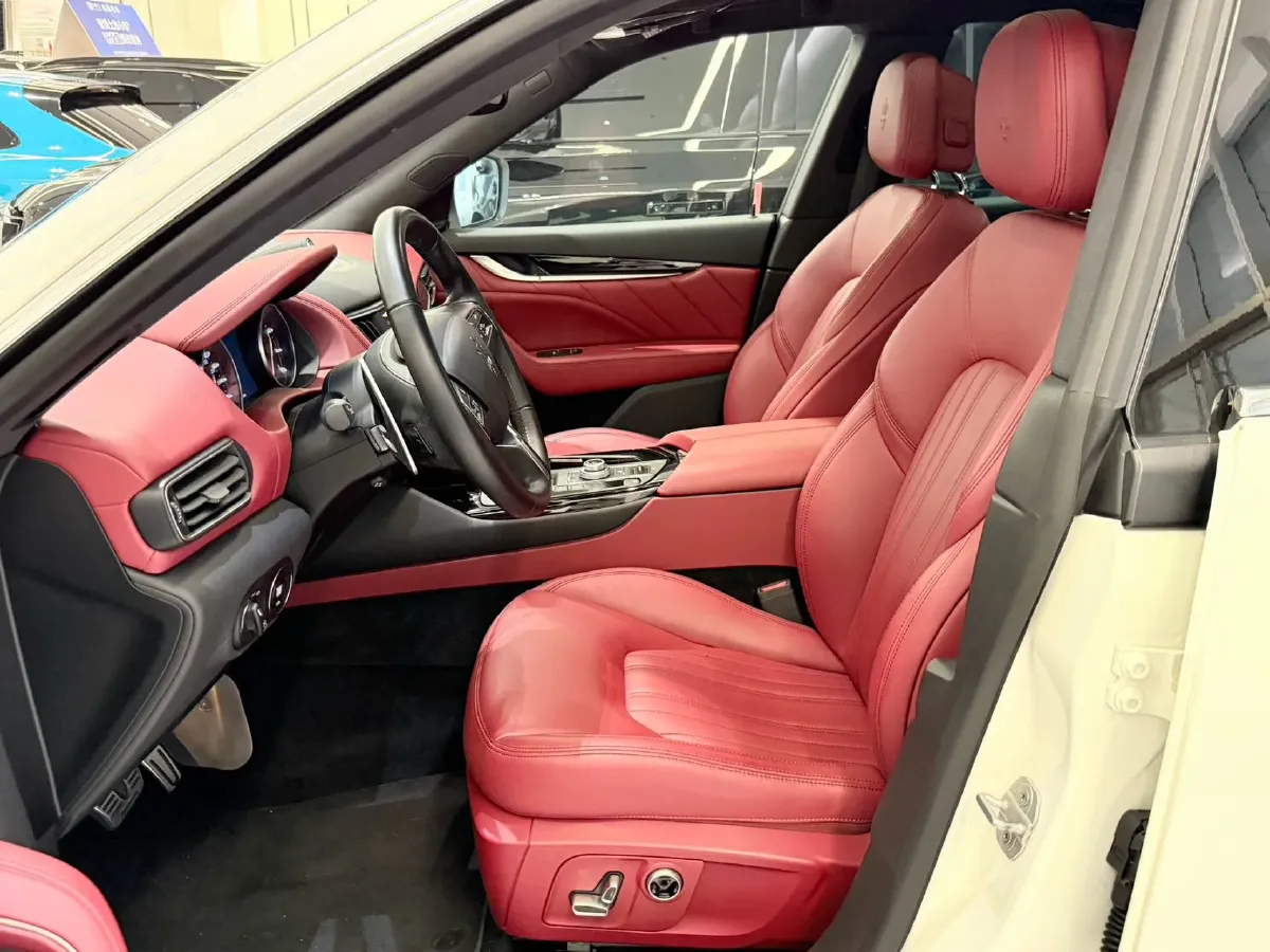 2021 Maserati Levante 3.0T 350HP V6 8AT,autocango,china used car exporter,china ev exporter,chinese used car exporter,chinese used ev exporter