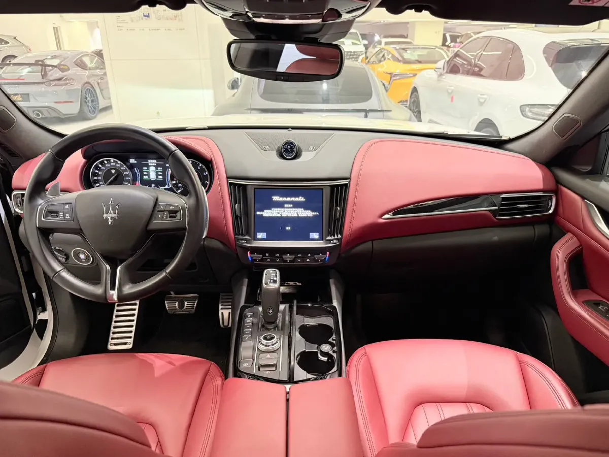 2021 Maserati Levante 3.0T 350HP V6 8AT,autocango,china used car exporter,china ev exporter,chinese used car exporter,chinese used ev exporter