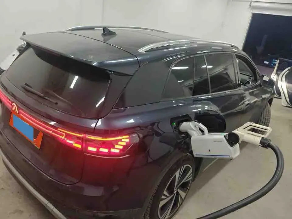 2022 Volkswagen ID.6 Crozz BEV 84.8KWH,autocango,china used car exporter,china ev exporter,chinese used car exporter,chinese used ev exporter