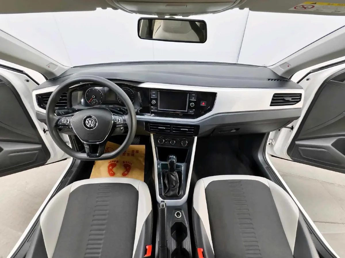2019 Volkswagen Polo 1.5L 113HP L4 6AT,autocango,china used car exporter,china ev exporter,chinese used car exporter,chinese used ev exporter