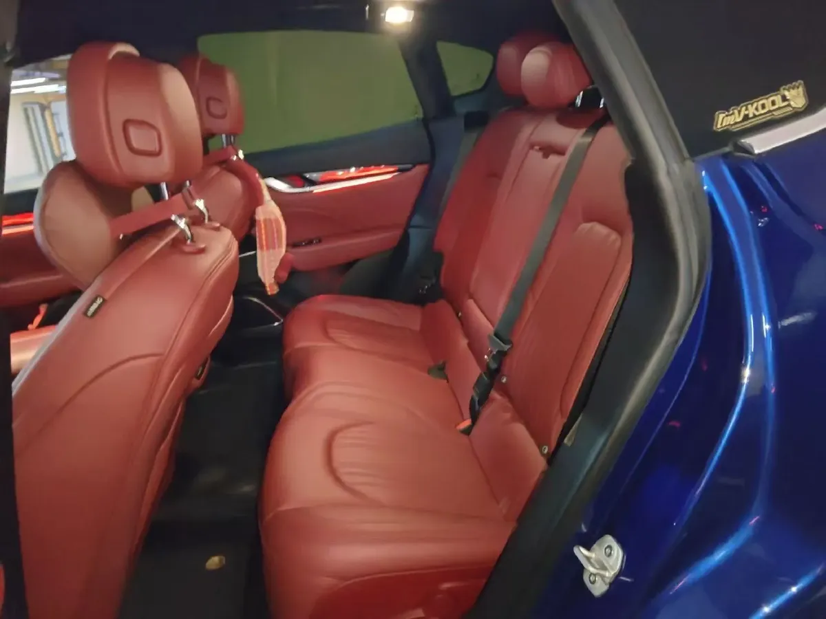 2022 Maserati Levante 2.0T 330HP L4 8AT,autocango,china used car exporter,china ev exporter,chinese used car exporter,chinese used ev exporter