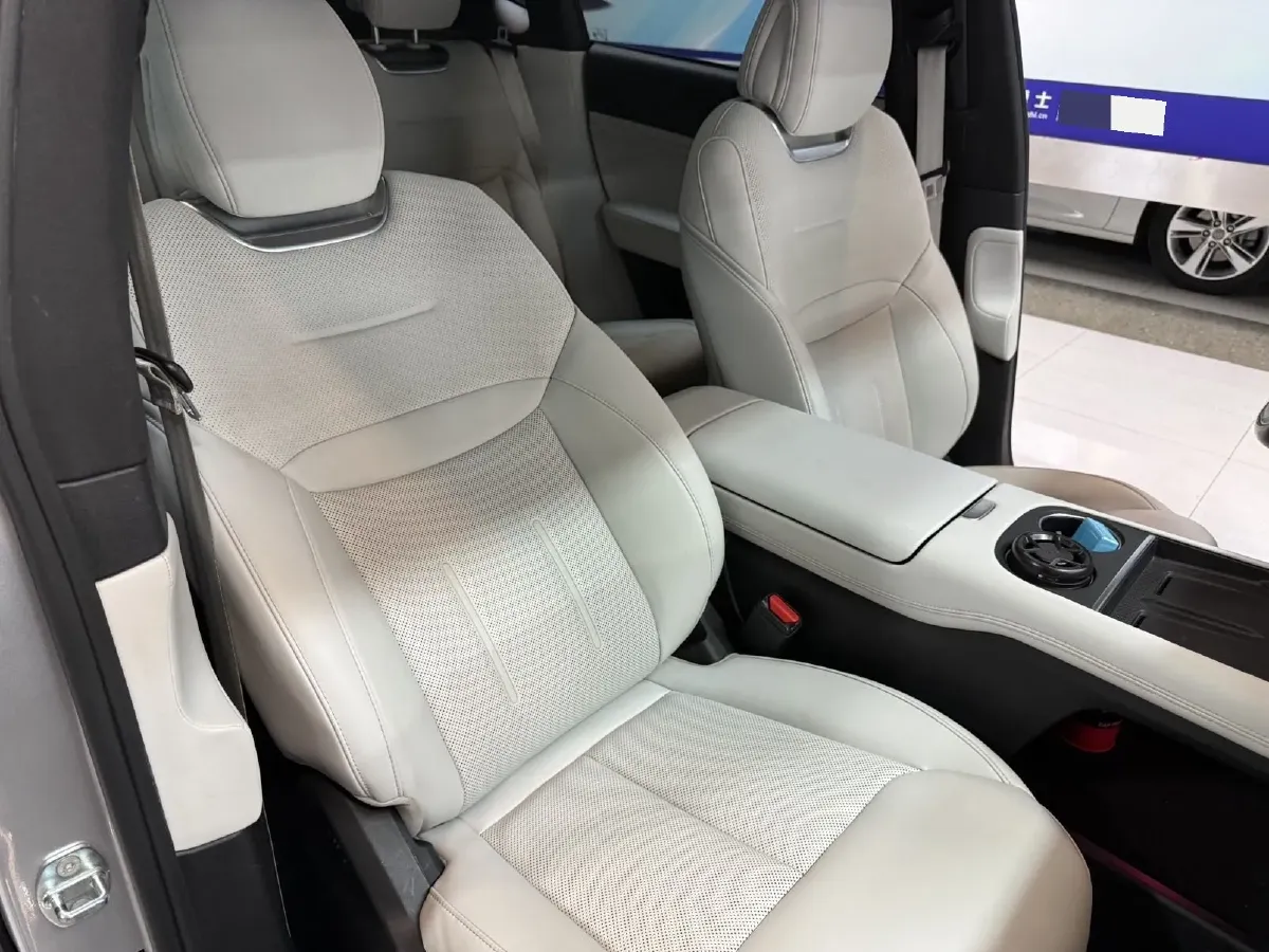 2023 Xpeng G6 BEV 66KWH,autocango,china used car exporter,china ev exporter,chinese used car exporter,chinese used ev exporter