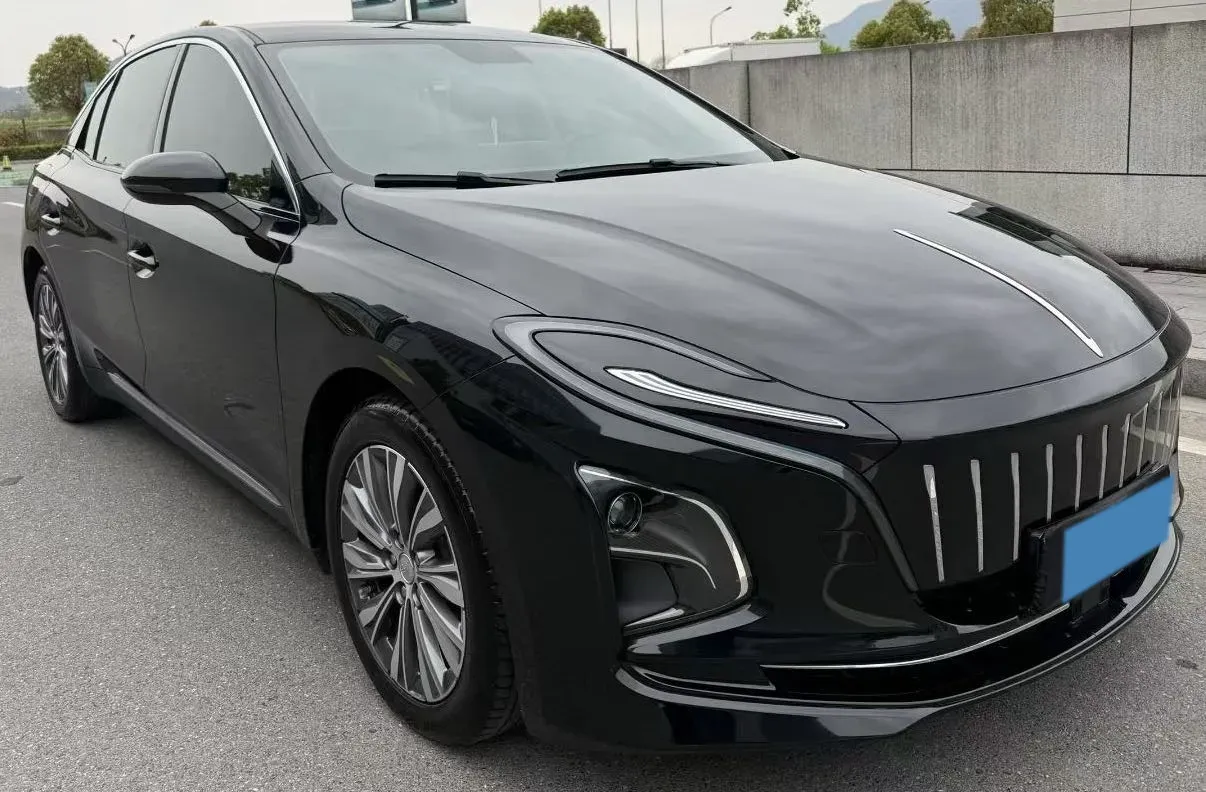 2023 HongQi E-QM5 BEV 82KWH,autocango,china used car exporter,china ev exporter,chinese used car exporter,chinese used ev exporter