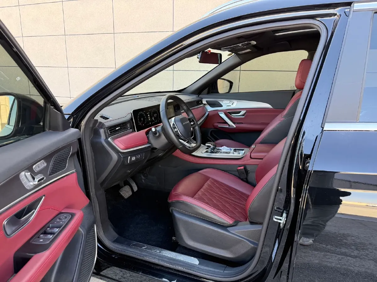 2024 Jetour X70 Plus 1.5T 156HP L4 6DCT,autocango,china used car exporter,china ev exporter,chinese used car exporter,chinese used ev exporter