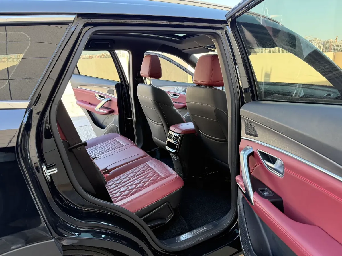 2024 Jetour X70 Plus 1.5T 156HP L4 6DCT,autocango,china used car exporter,china ev exporter,chinese used car exporter,chinese used ev exporter