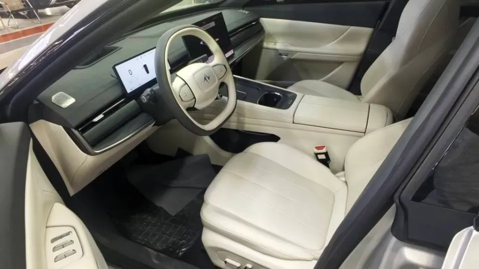 2025 DongFeng eπ eπ007 BEV,autocango,china used car exporter,china ev exporter,chinese used car exporter,chinese used ev exporter