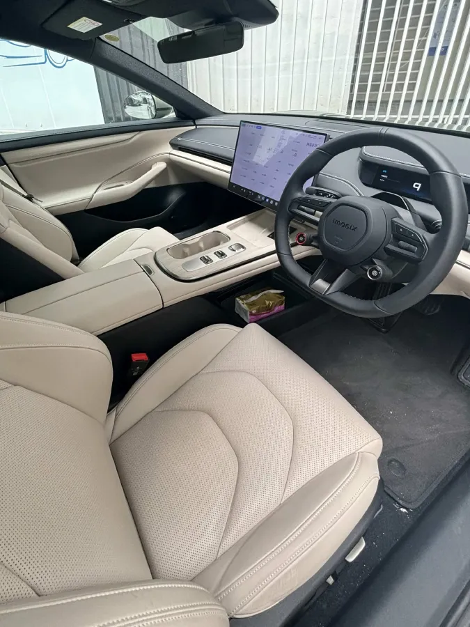 2024 MI SU7 BEV 73.6KWH,autocango,china used car exporter,china ev exporter,chinese used car exporter,chinese used ev exporter