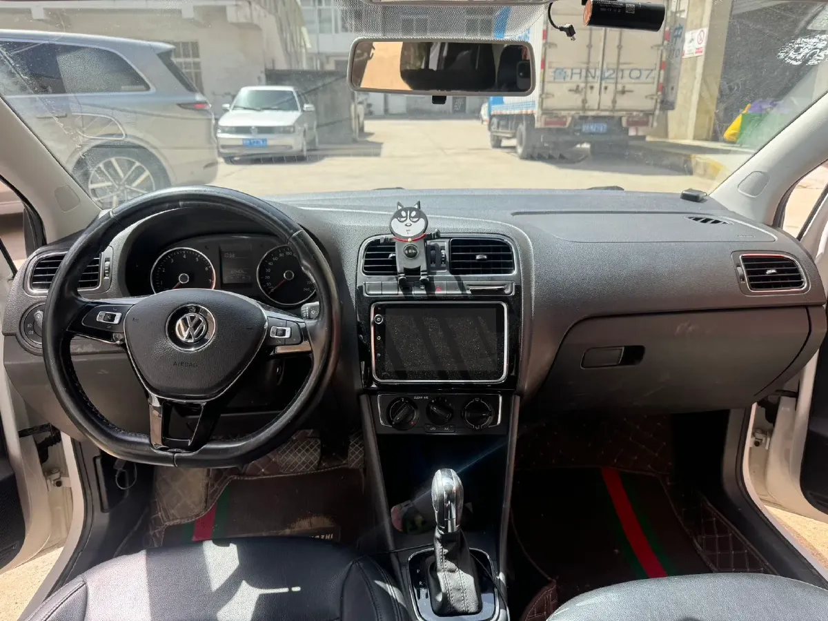2016 Volkswagen Polo 1.6L 110HP L4 6AT,autocango,china used car exporter,china ev exporter,chinese used car exporter,chinese used ev exporter
