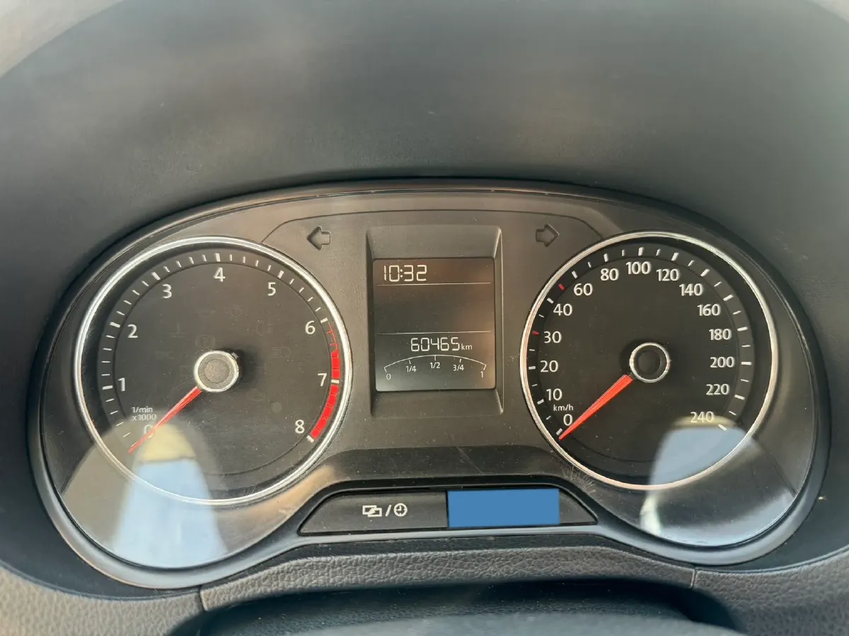 2016 Volkswagen Polo 1.6L 110HP L4 6AT,autocango,china used car exporter,china ev exporter,chinese used car exporter,chinese used ev exporter