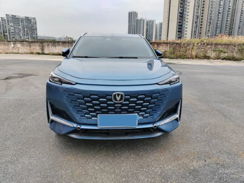 2021 ChangAn UNI-K 2.0T 233HP L4 8AT,autocango,china used car exporter,china ev exporter,chinese used car exporter,chinese used ev exporter
