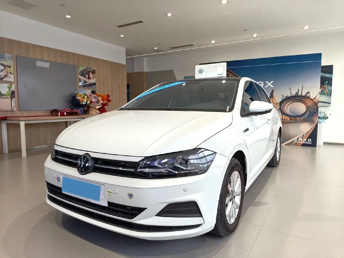 2023 Volkswagen Polo 1.5L 110HP L4 6AT,autocango,china used car exporter,china ev exporter,chinese used car exporter,chinese used ev exporter