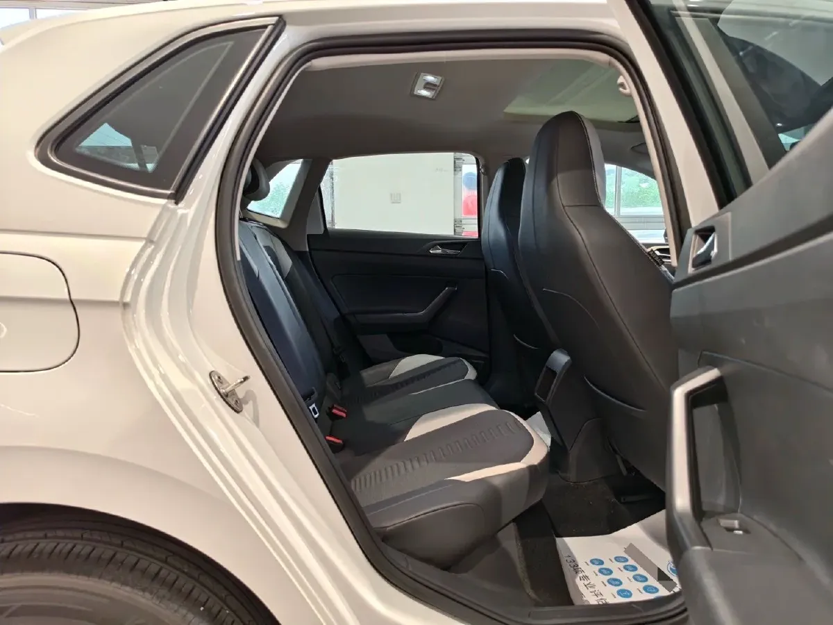 2023 Volkswagen Polo 1.5L 110HP L4 6AT,autocango,china used car exporter,china ev exporter,chinese used car exporter,chinese used ev exporter