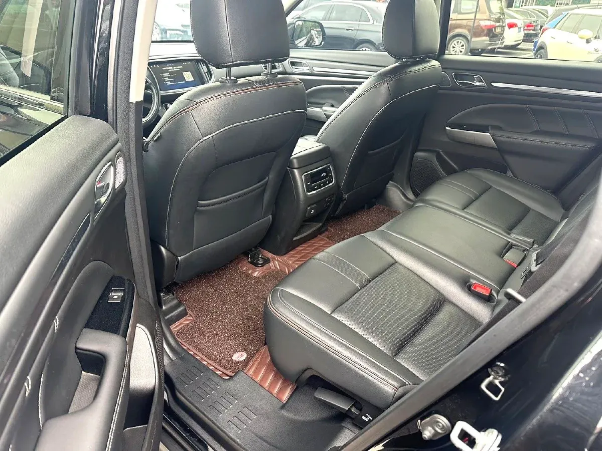 2021 GAC Trumpchi GS8 2.0T 252HP L4 6AT,autocango,china used car exporter,china ev exporter,chinese used car exporter,chinese used ev exporter