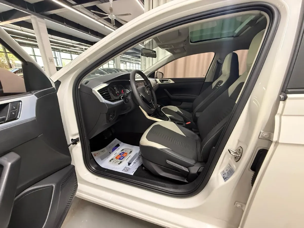 2019 Volkswagen Polo 1.5L 113HP L4 6AT,autocango,china used car exporter,china ev exporter,chinese used car exporter,chinese used ev exporter