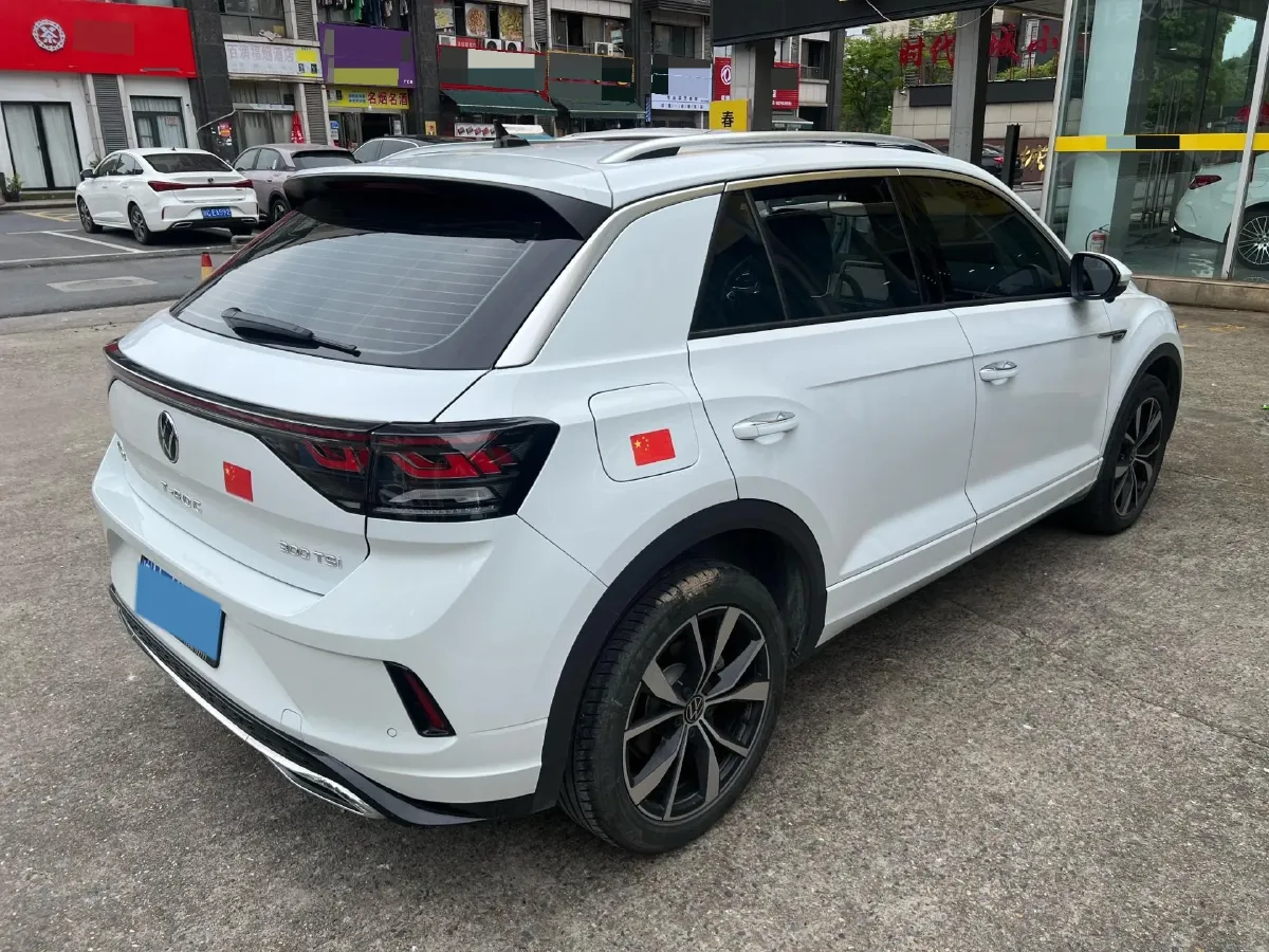 2024 Volkswagen T-Roc 1.5T 160HP L4 7DCT,autocango,china used car exporter,china ev exporter,chinese used car exporter,chinese used ev exporter