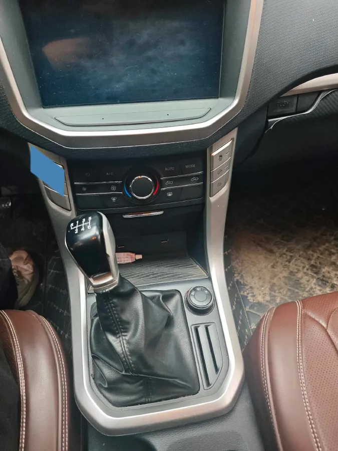 2022 MAXUS T70 2.0T 136HP L4 6MT,autocango,china used car exporter,china ev exporter,chinese used car exporter,chinese used ev exporter