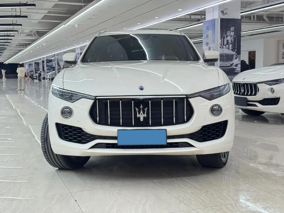 2016 Maserati Levante 3.0T 430HP V6 8AT,autocango,china used car exporter,china ev exporter,chinese used car exporter,chinese used ev exporter