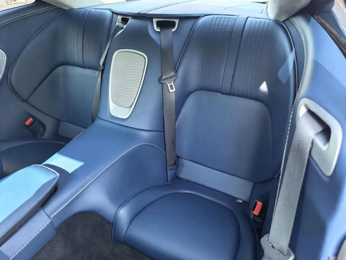 2020 Aston Martin DB11 4.0T 510HP V8 8AT,autocango,china used car exporter,china ev exporter,chinese used car exporter,chinese used ev exporter