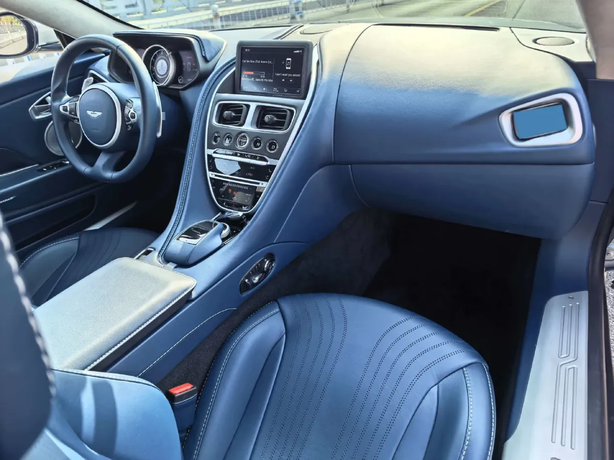 2020 Aston Martin DB11 4.0T 510HP V8 8AT,autocango,china used car exporter,china ev exporter,chinese used car exporter,chinese used ev exporter