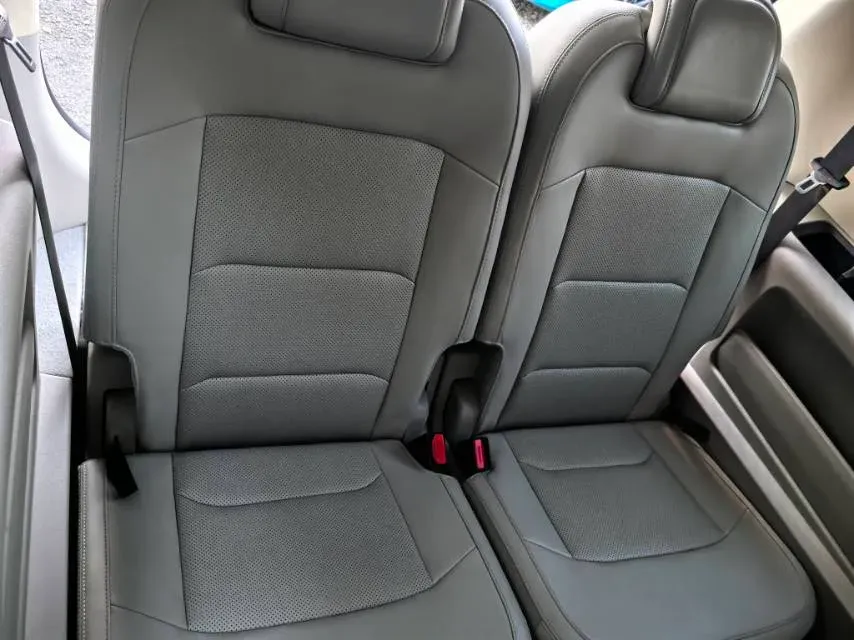 2021 Geely JiaJi 1.5T 177HP L3 6MT,autocango,china used car exporter,china ev exporter,chinese used car exporter,chinese used ev exporter