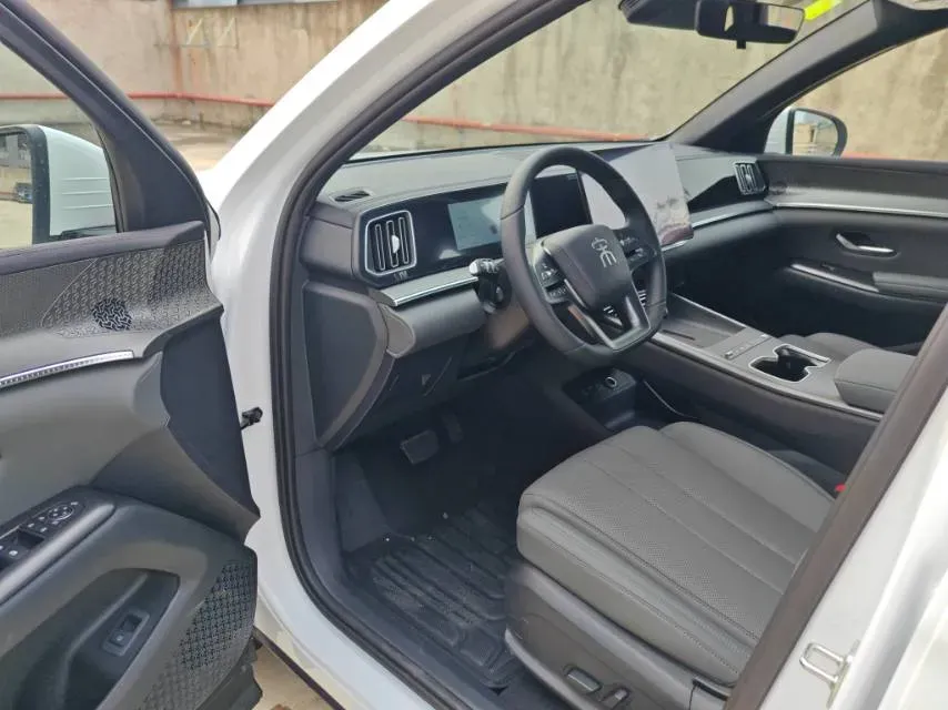 2026 BYD Song Pro 1.5L 101HP L4 E-CVT PHEV,autocango,china used car exporter,china ev exporter,chinese used car exporter,chinese used ev exporter