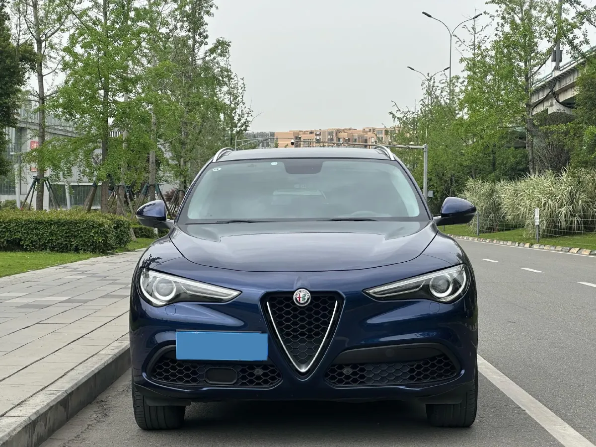 2017 Lexus NX 2.0T 238HP L4 6AT,autocango,china used car exporter,china ev exporter,chinese used car exporter,chinese used ev exporter