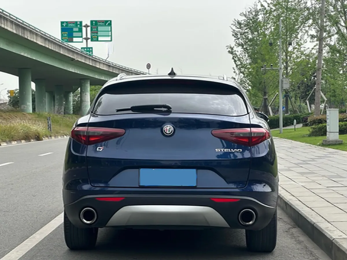 2017 Lexus NX 2.0T 238HP L4 6AT,autocango,china used car exporter,china ev exporter,chinese used car exporter,chinese used ev exporter