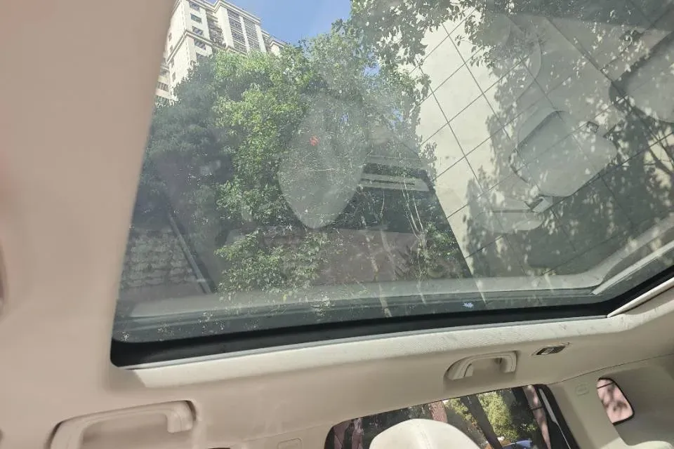 2023 Geely ICON 1.5T 181HP L4 7DCT,autocango,china used car exporter,china ev exporter,chinese used car exporter,chinese used ev exporter