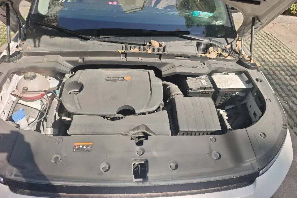 2023 Geely ICON 1.5T 181HP L4 7DCT,autocango,china used car exporter,china ev exporter,chinese used car exporter,chinese used ev exporter