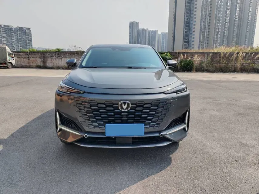 2021 ChangAn UNI-K 2.0T 233HP L4 8AT,autocango,china used car exporter,china ev exporter,chinese used car exporter,chinese used ev exporter