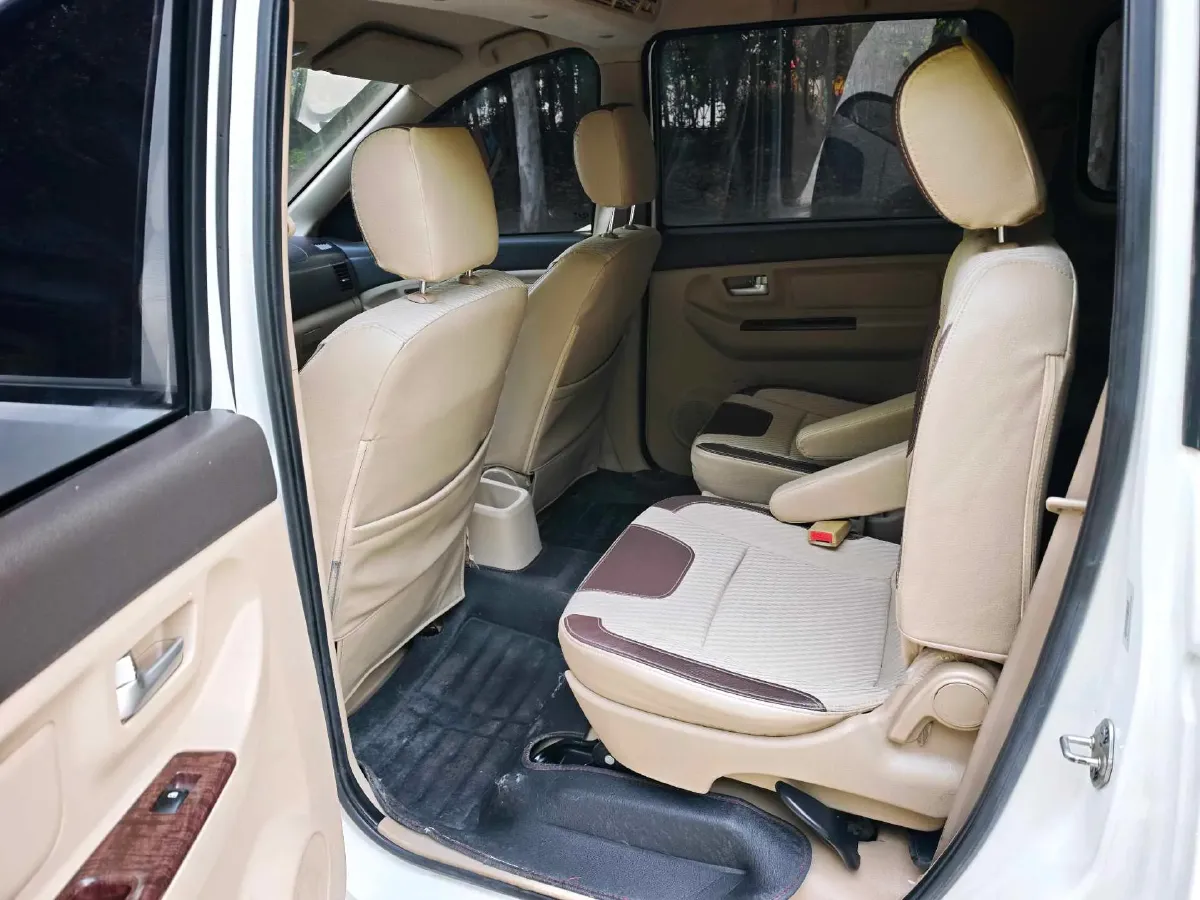 2020 BAIC ChangHe M50S 1.5L 116HP L4 5MT,autocango,china used car exporter,china ev exporter,chinese used car exporter,chinese used ev exporter