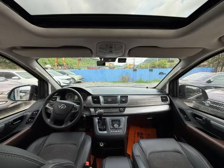 2018 MAXUS G10 2.0T 224HP L4 6AT,autocango,china used car exporter,china ev exporter,chinese used car exporter,chinese used ev exporter