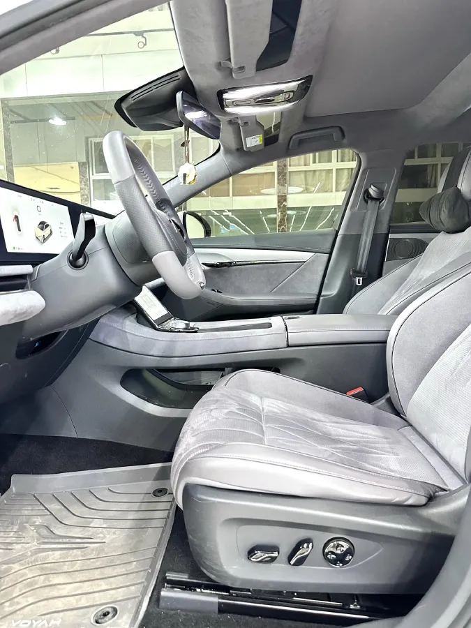 2023 Voyah ZhuiGuang BEV 82.11KWH,autocango,china used car exporter,china ev exporter,chinese used car exporter,chinese used ev exporter