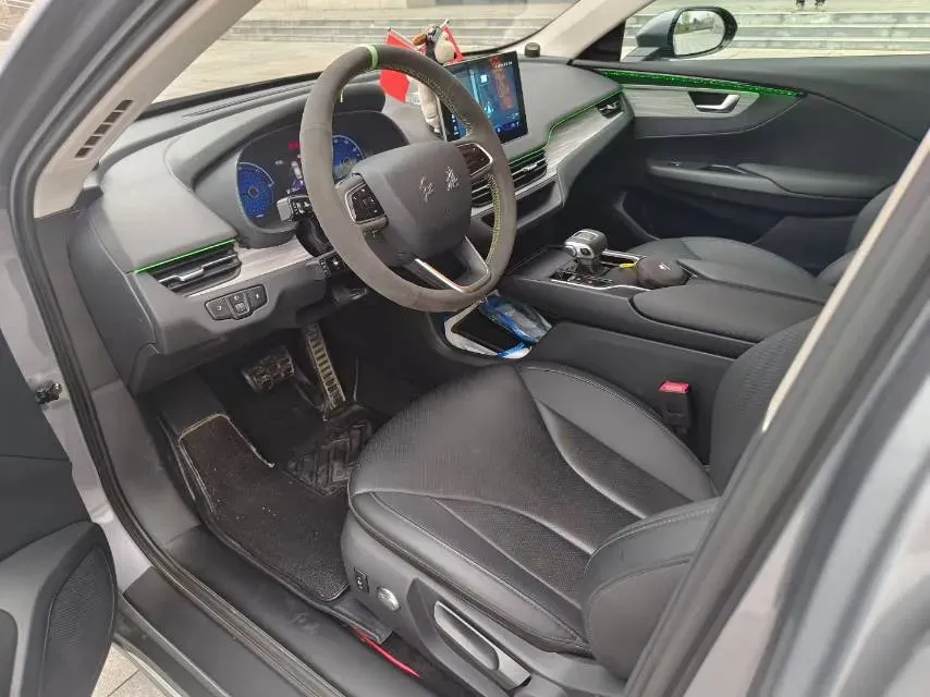 2024 HongQi E-QM5 BEV 72KWH,autocango,china used car exporter,china ev exporter,chinese used car exporter,chinese used ev exporter