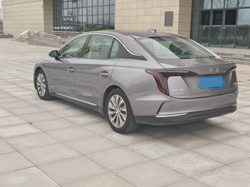 2024 HongQi E-QM5 BEV 72KWH,autocango,china used car exporter,china ev exporter,chinese used car exporter,chinese used ev exporter