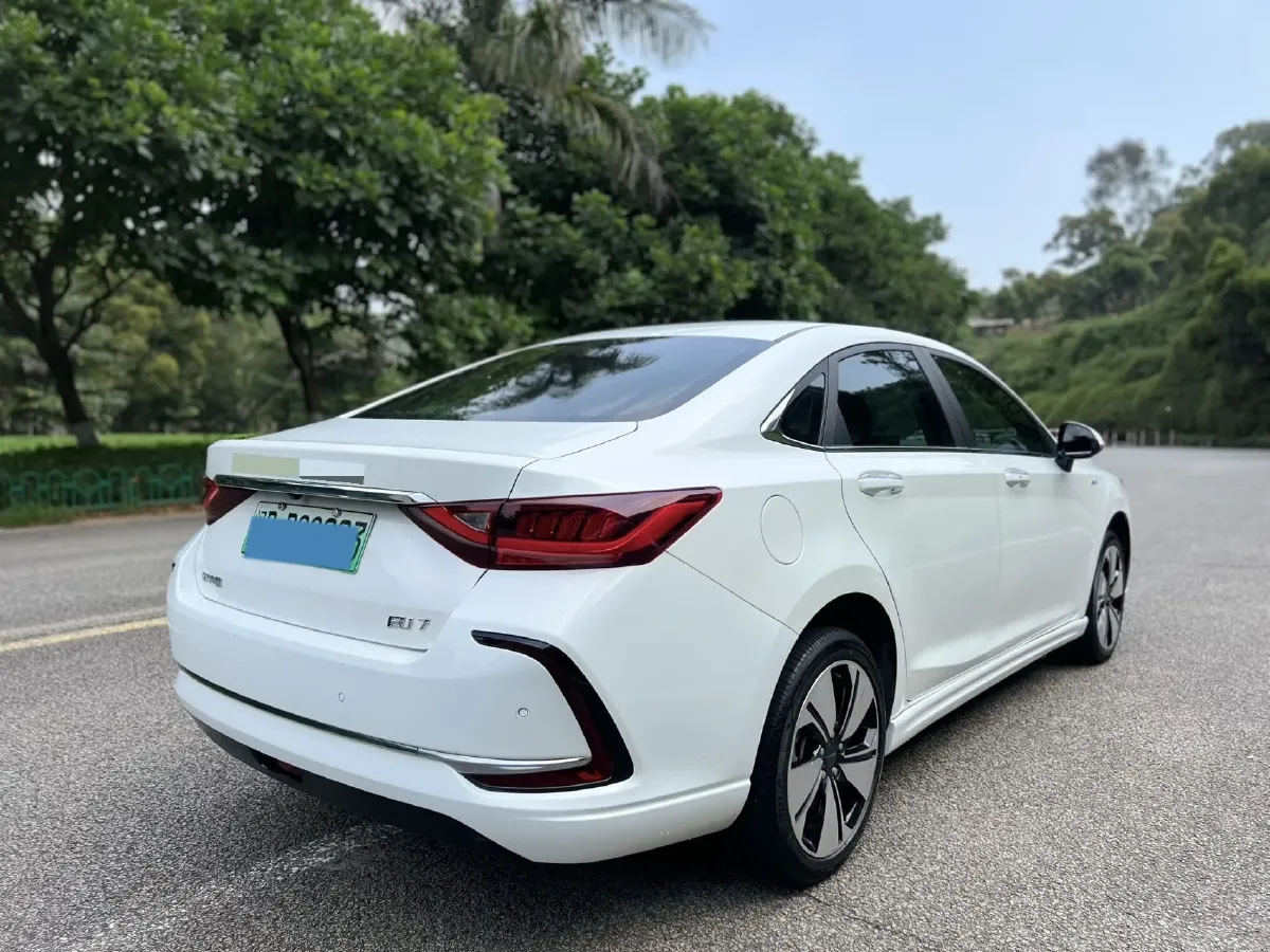 2019 BeiJing Auto EU7 BEV 60.225KWH,autocango,china used car exporter,china ev exporter,chinese used car exporter,chinese used ev exporter