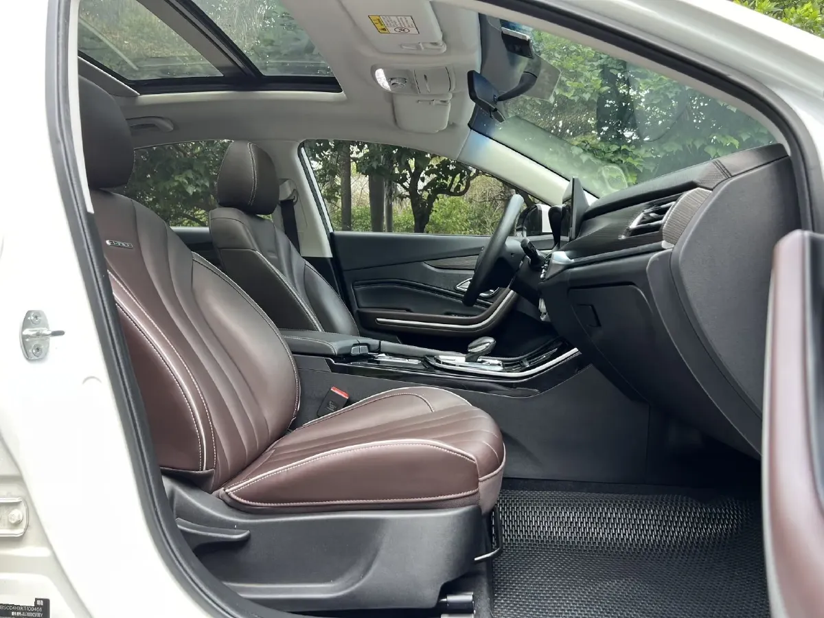 2019 BeiJing Auto EU7 BEV 60.225KWH,autocango,china used car exporter,china ev exporter,chinese used car exporter,chinese used ev exporter