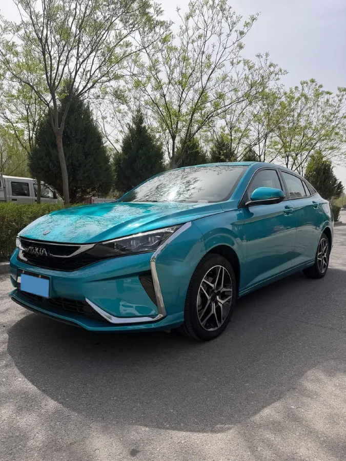 2021 DongFeng Aeolus YiXuan 1.5T 150HP L4 6DCT,autocango,china used car exporter,china ev exporter,chinese used car exporter,chinese used ev exporter