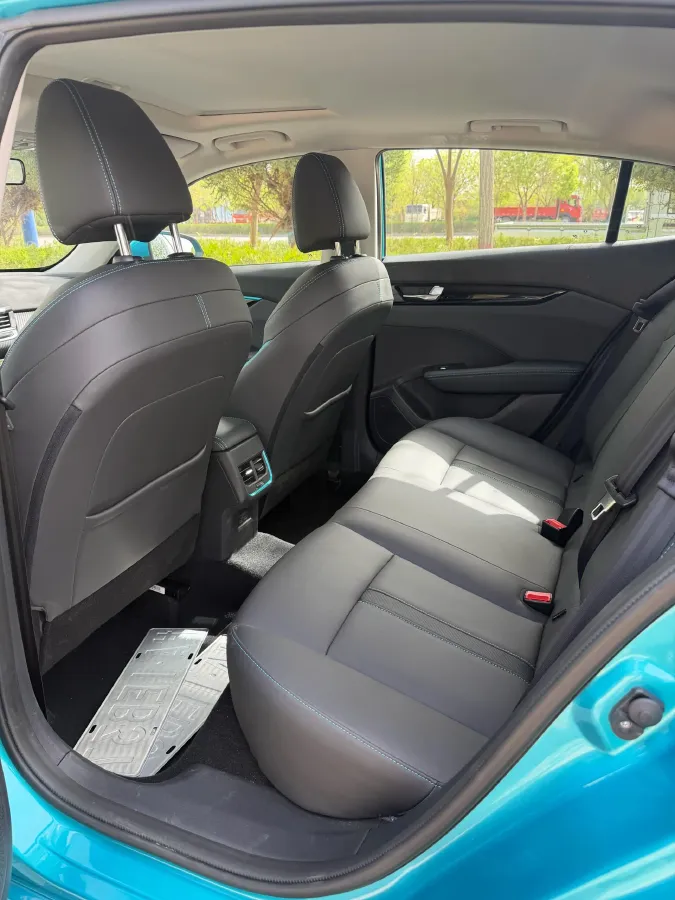 2021 DongFeng Aeolus YiXuan 1.5T 150HP L4 6DCT,autocango,china used car exporter,china ev exporter,chinese used car exporter,chinese used ev exporter