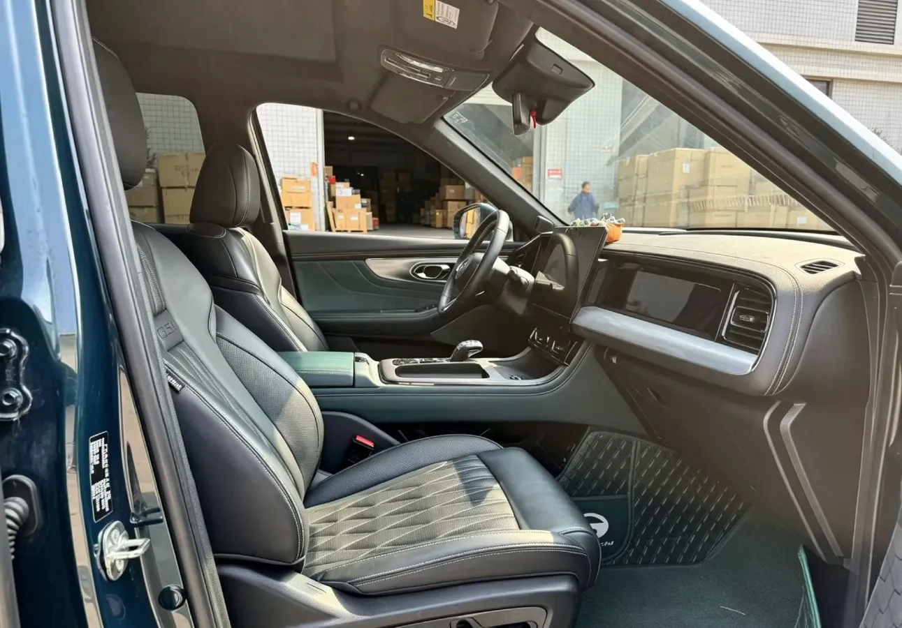 2022 GAC Trumpchi GS8 2.0T 190HP L4 E-CVT Hybrid,autocango,china used car exporter,china ev exporter,chinese used car exporter,chinese used ev exporter