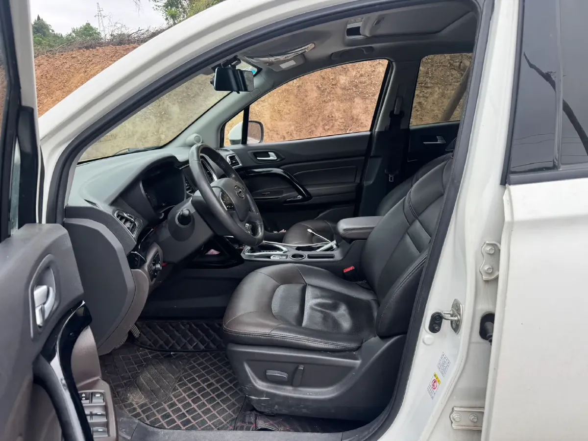 2017 GAC Trumpchi GS4 1.5T 152HP L4 6AT,autocango,china used car exporter,china ev exporter,chinese used car exporter,chinese used ev exporter