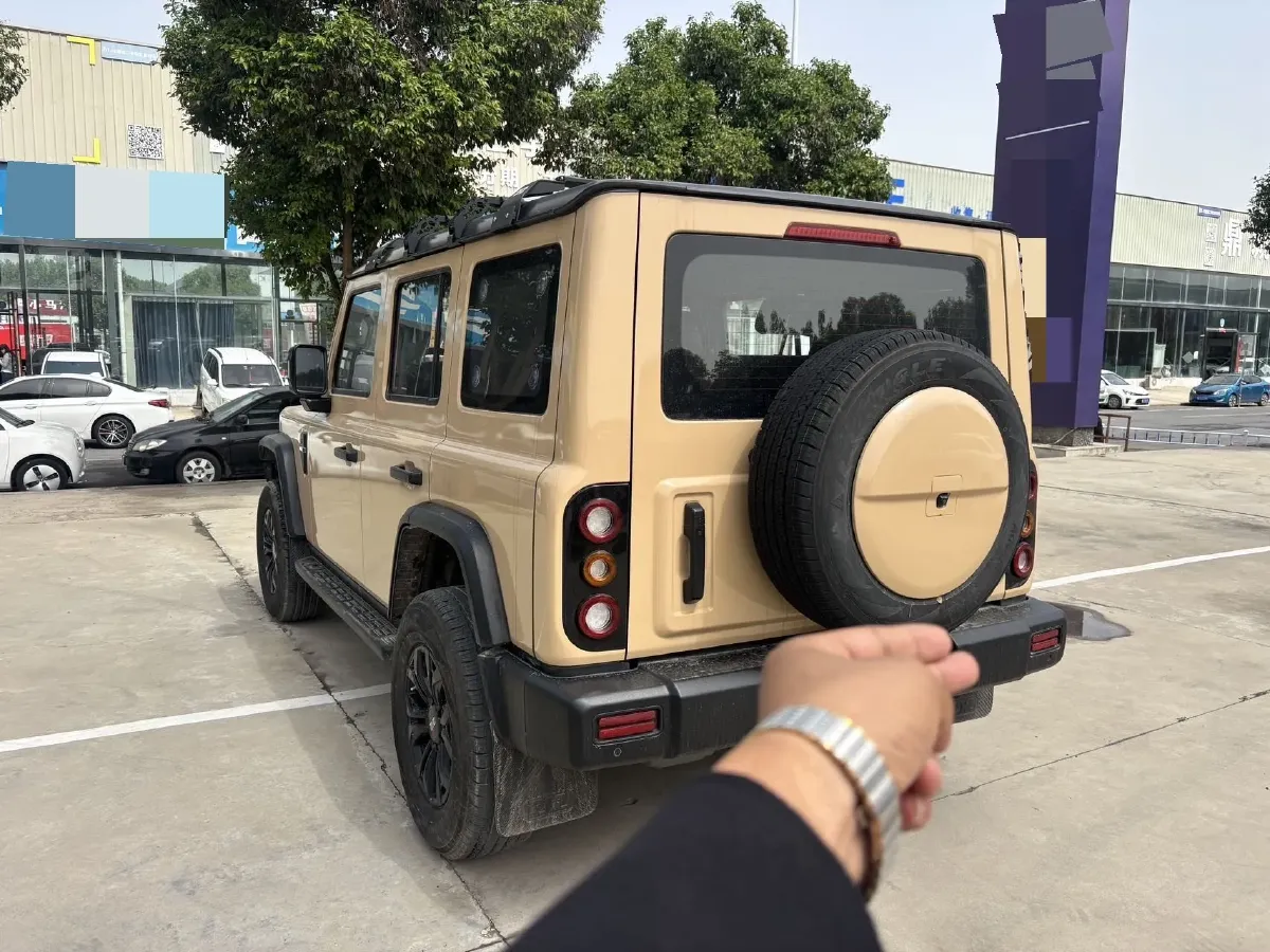 2024 212 212 T01 2.0T 252HP L4 8AT,autocango,china used car exporter,china ev exporter,chinese used car exporter,chinese used ev exporter