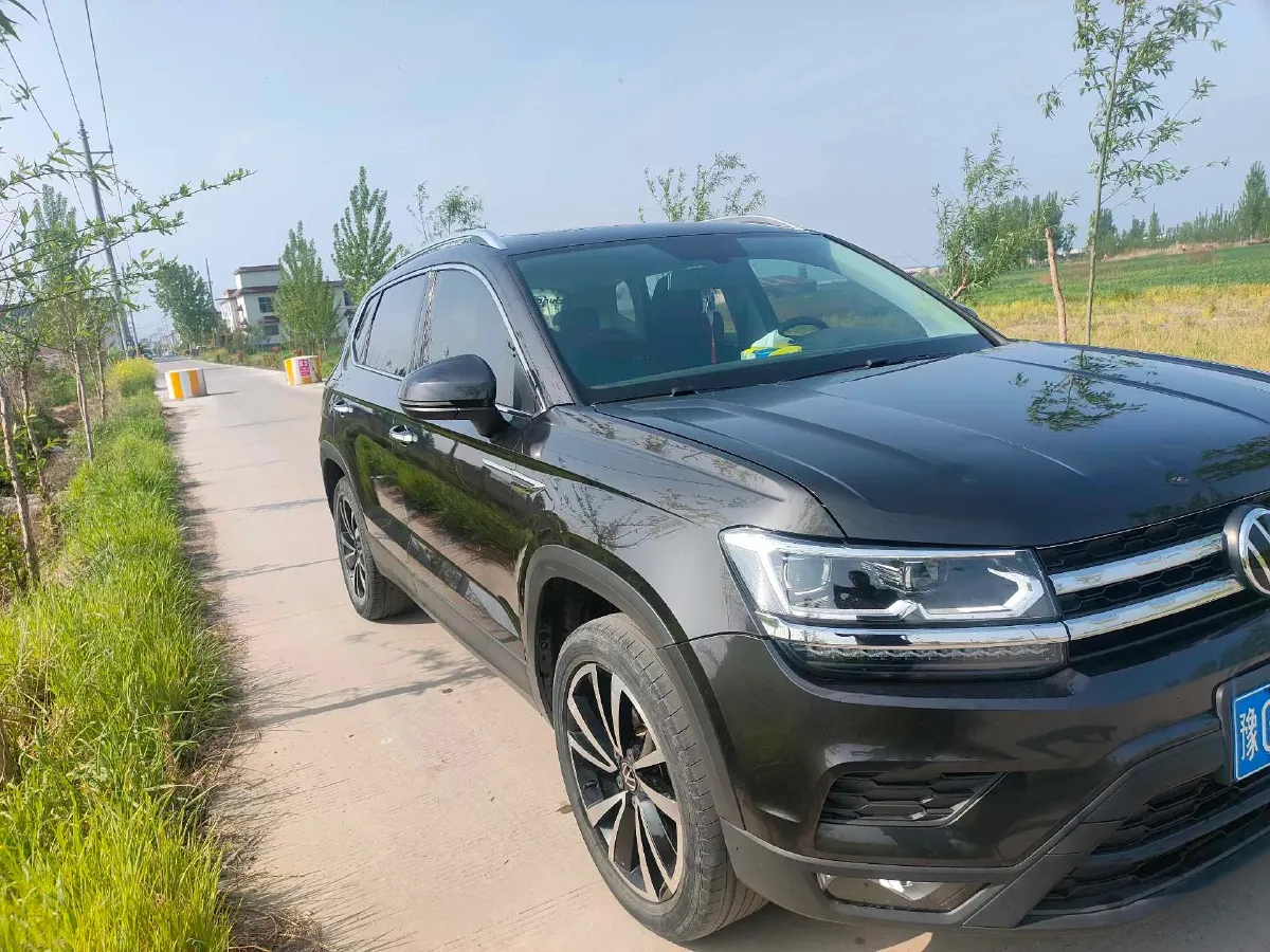 2021 Volkswagen Tharu 1.4T 150HP L4 7DCT,autocango,china used car exporter,china ev exporter,chinese used car exporter,chinese used ev exporter